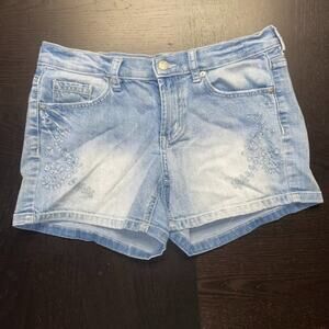 Soho Light Wash Blue Denim Embroidered Jean Shorts Women's Size 4n